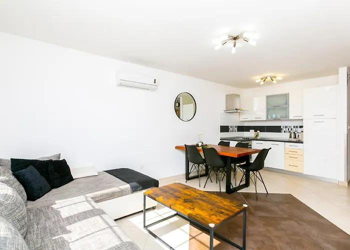 Apartment Borka - Regi