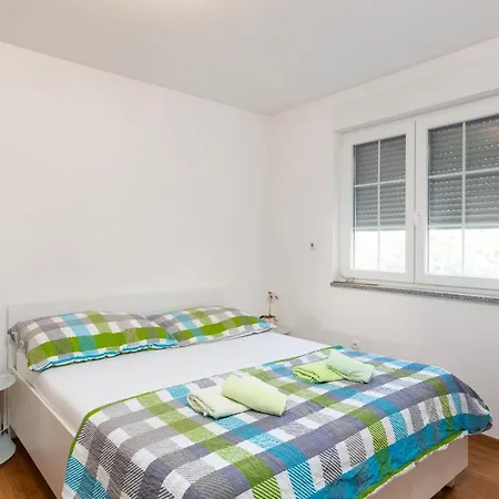 Borka - Regi Apartman Medulin